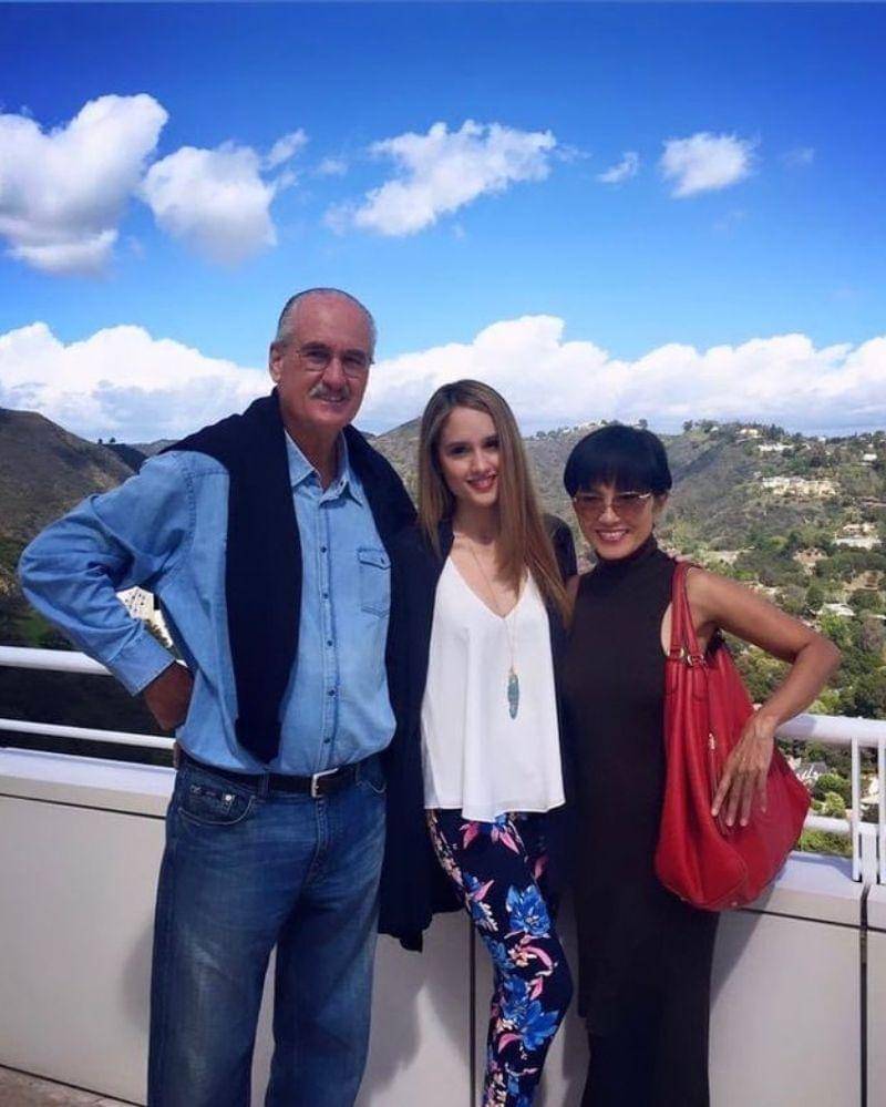 Instagram.com/herdianak