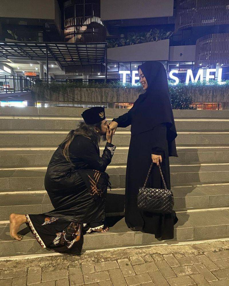 Instagram.com/umiyuni_gussamsudin