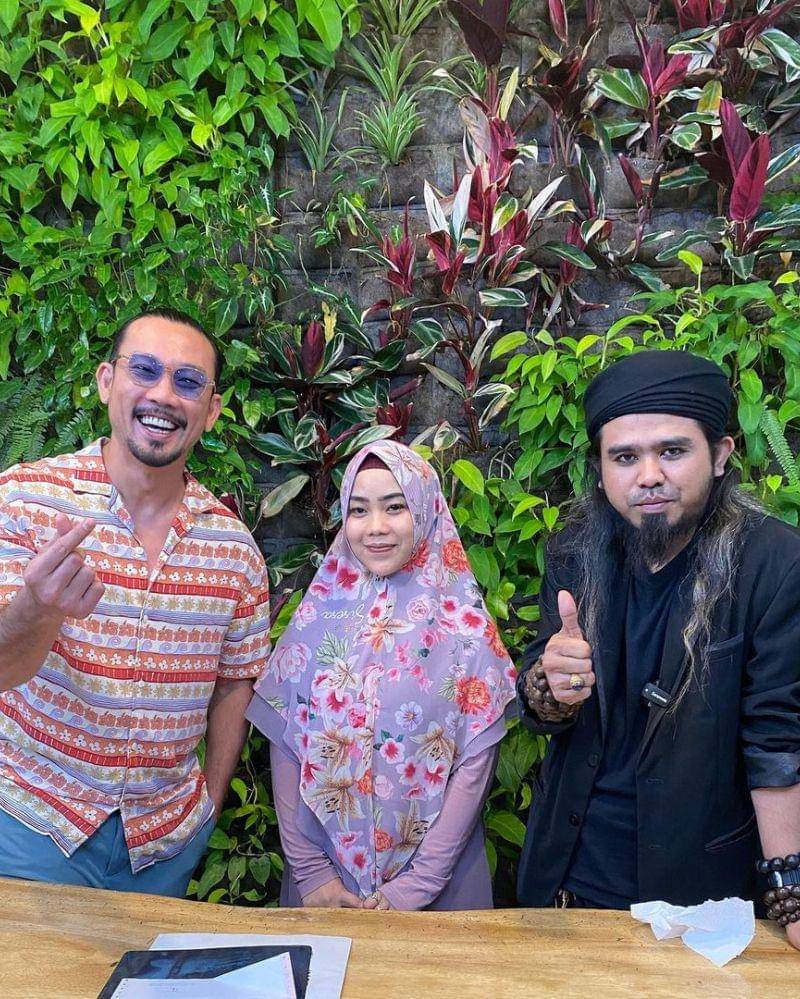 Instagram.com/umiyuni_gussamsudin