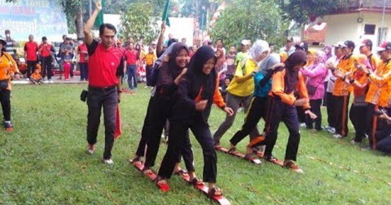 Youtube.com/Ini Channel