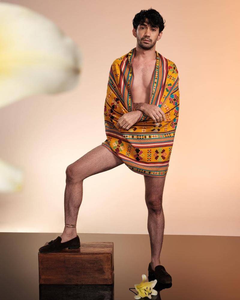 Instagram.com/officialpilarez