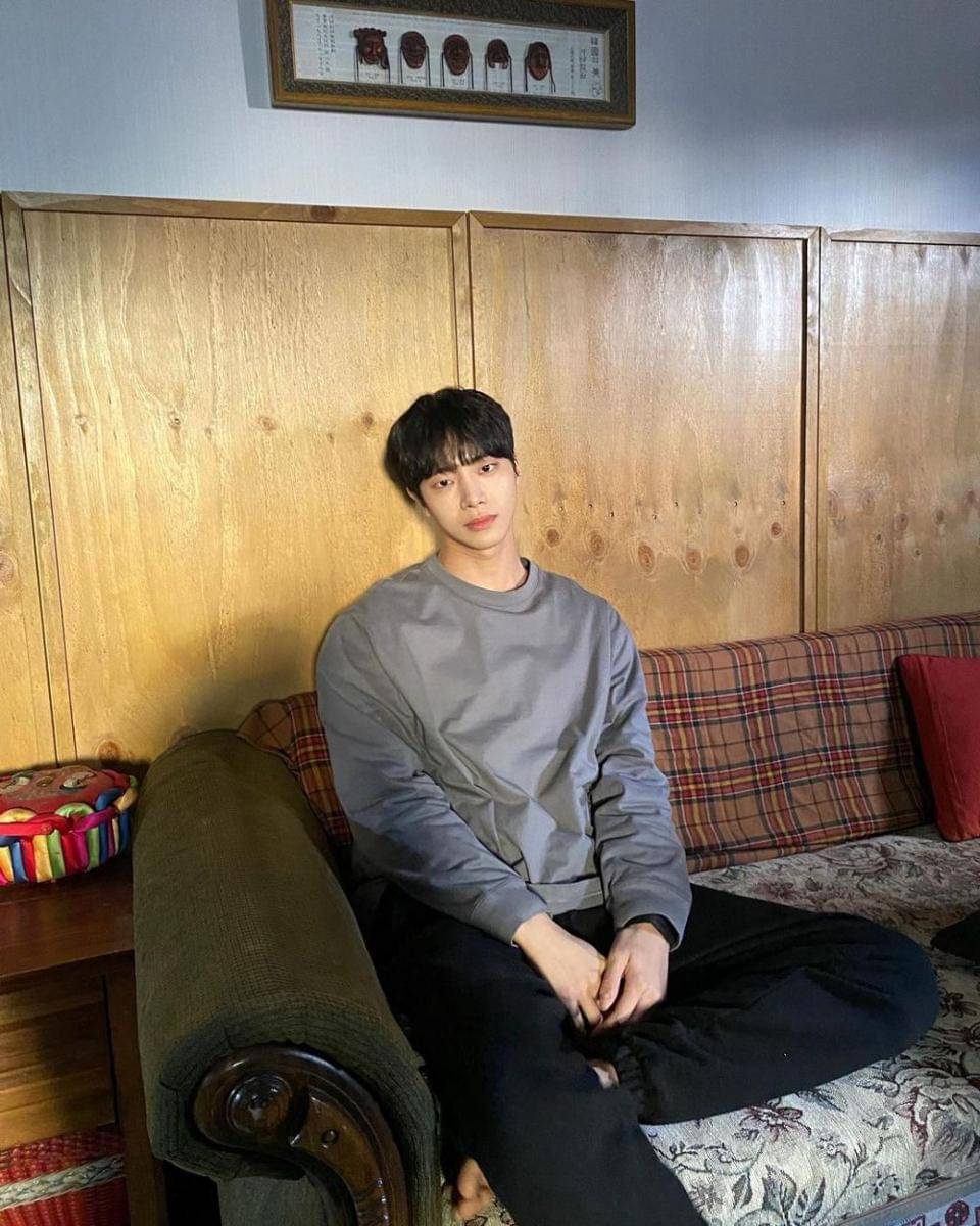 Chu Young Woo (instagram.com/cu.young)