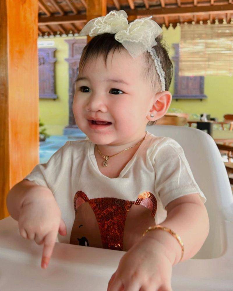 Instagram.com/gendhismadaharsa