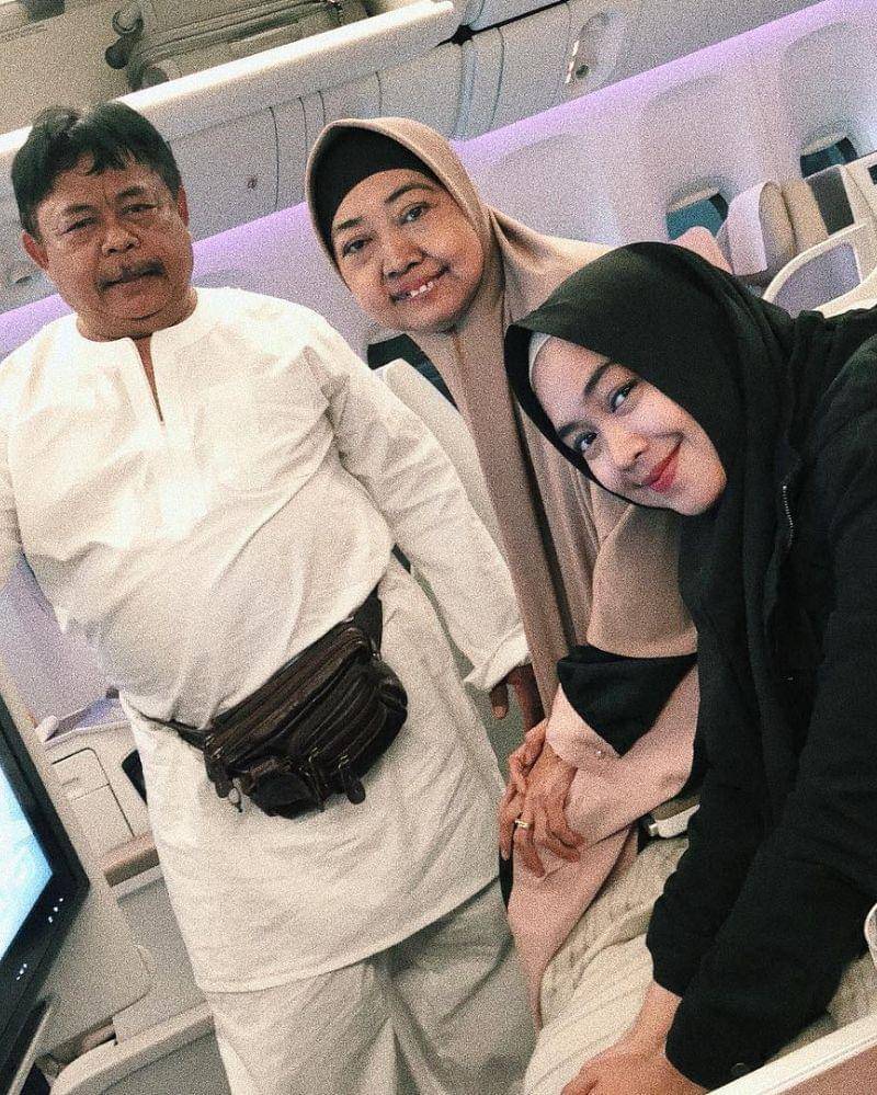 Instagram.com/riaricis1795