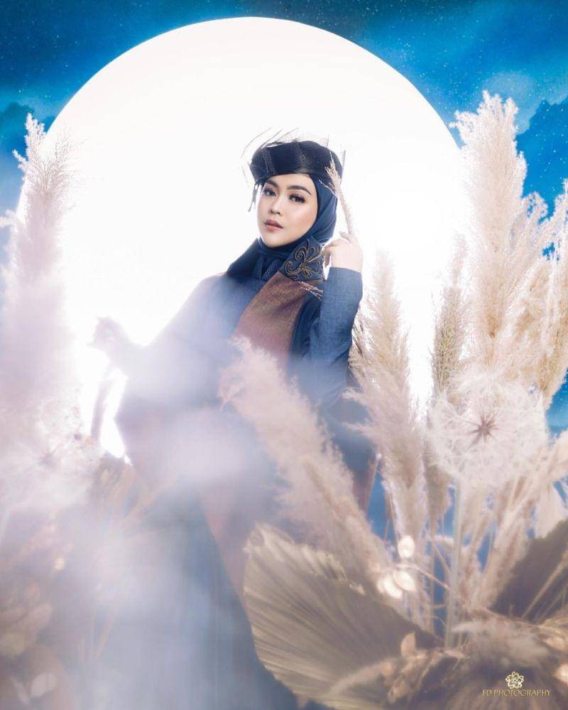 Instagram.com/riaricis1795