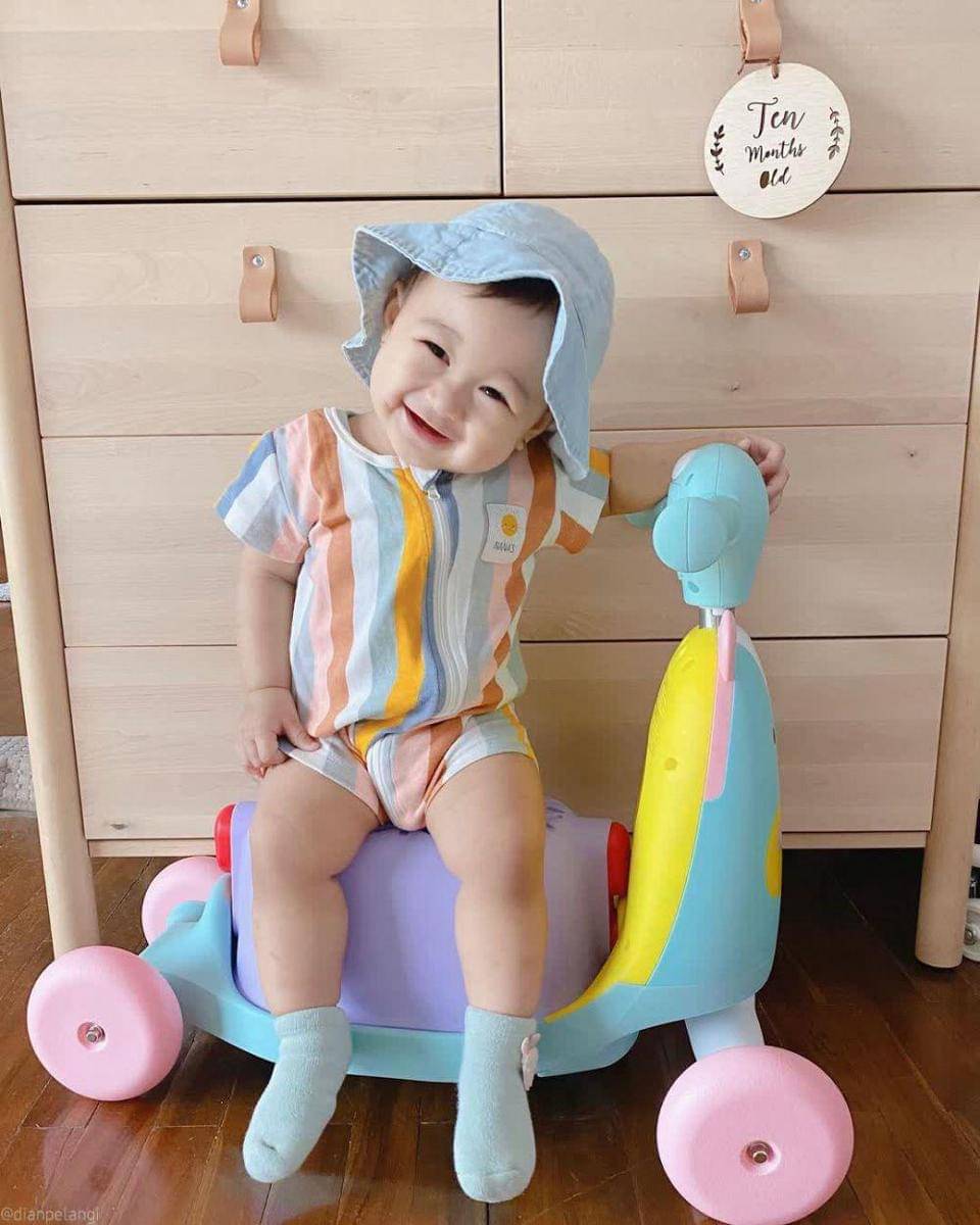 Instagram.com/dianpelangi