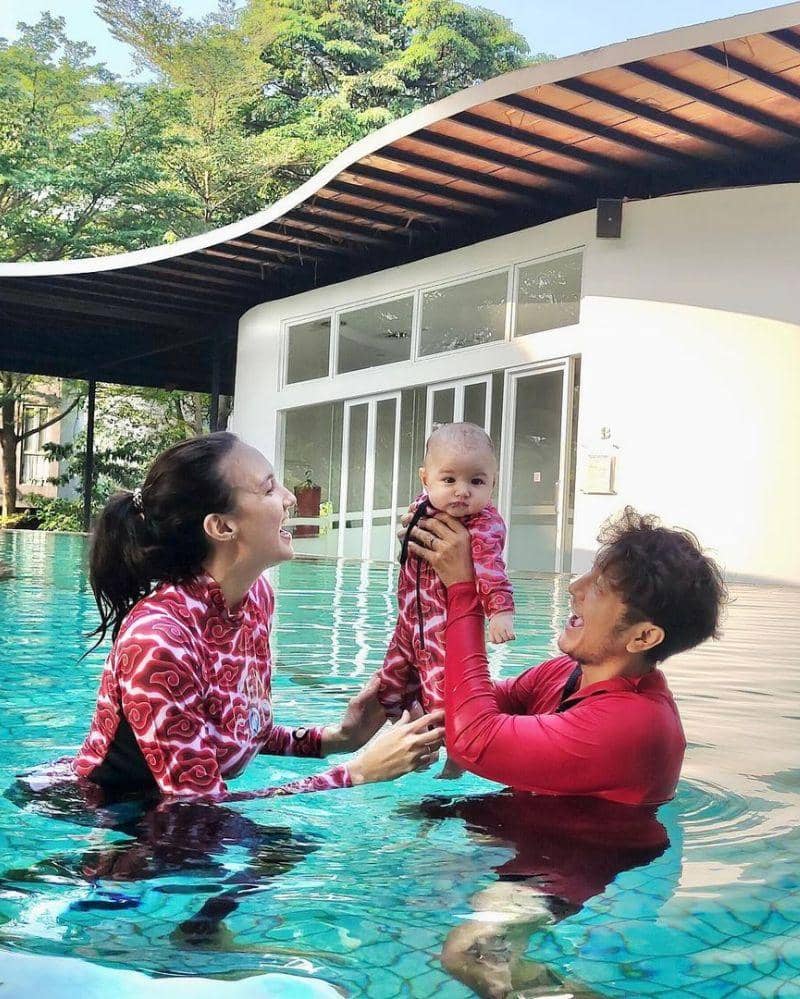 Instagram.com/nadinelist