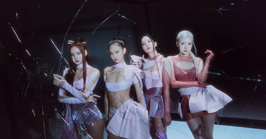 YouTube.com/BLACKPINK