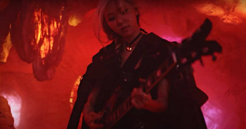 YouTube.com/BLACKPINK