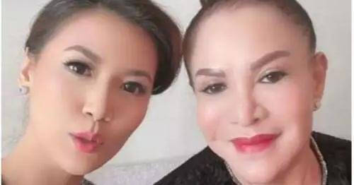 Instagram.com/mpok.atiek