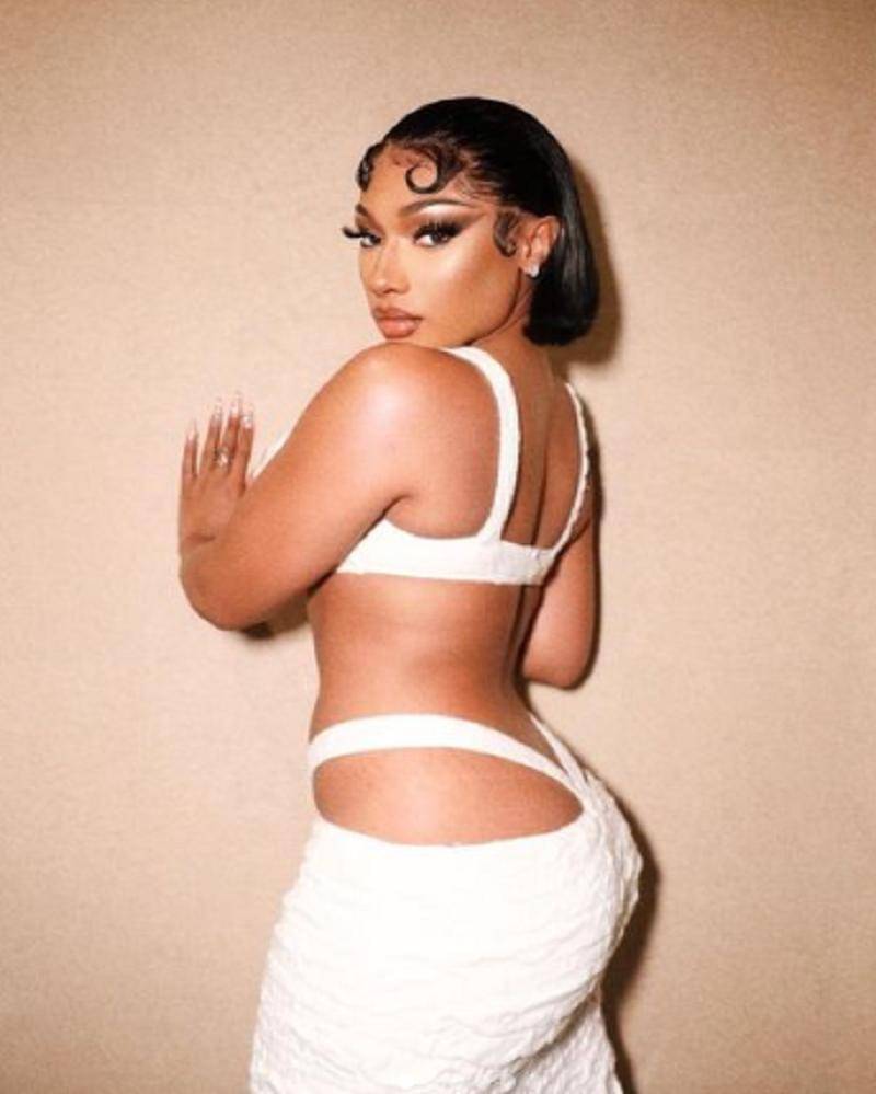 instagram.com/theestallion