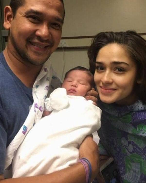 Instagram.com/yaswildblood