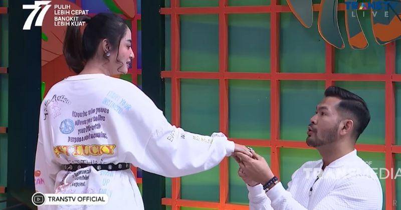 Youtube.com/TRANS TV Official