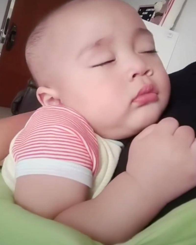 Instagram.com/riniperdiyanti