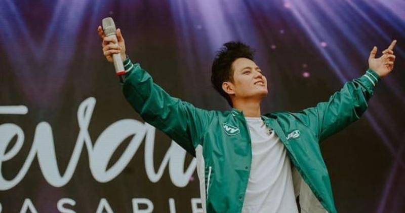 Instagram.com/stevan_pasaribu