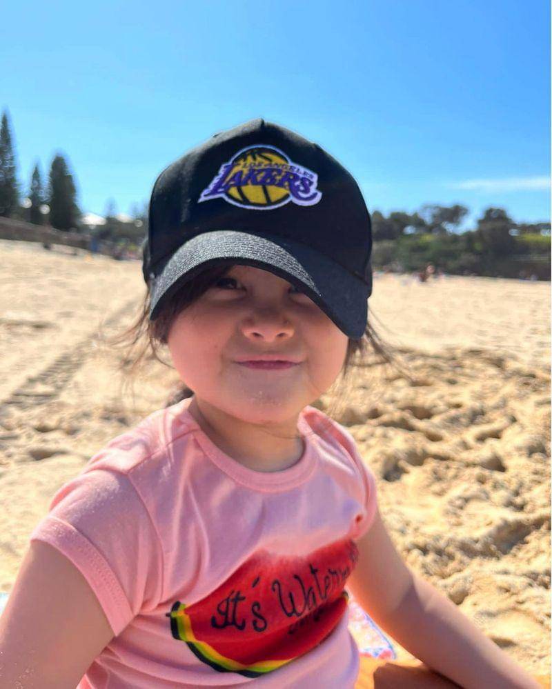 Instagram.com/septriasaacha