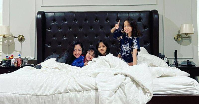 Instagram.com/ririndwiariyanti