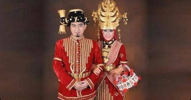 Instagram.com/apriljasmine85