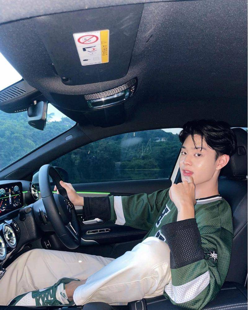 Instagram.com/phrrince