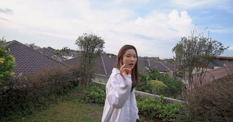 Youtube.com/Jessica Jane