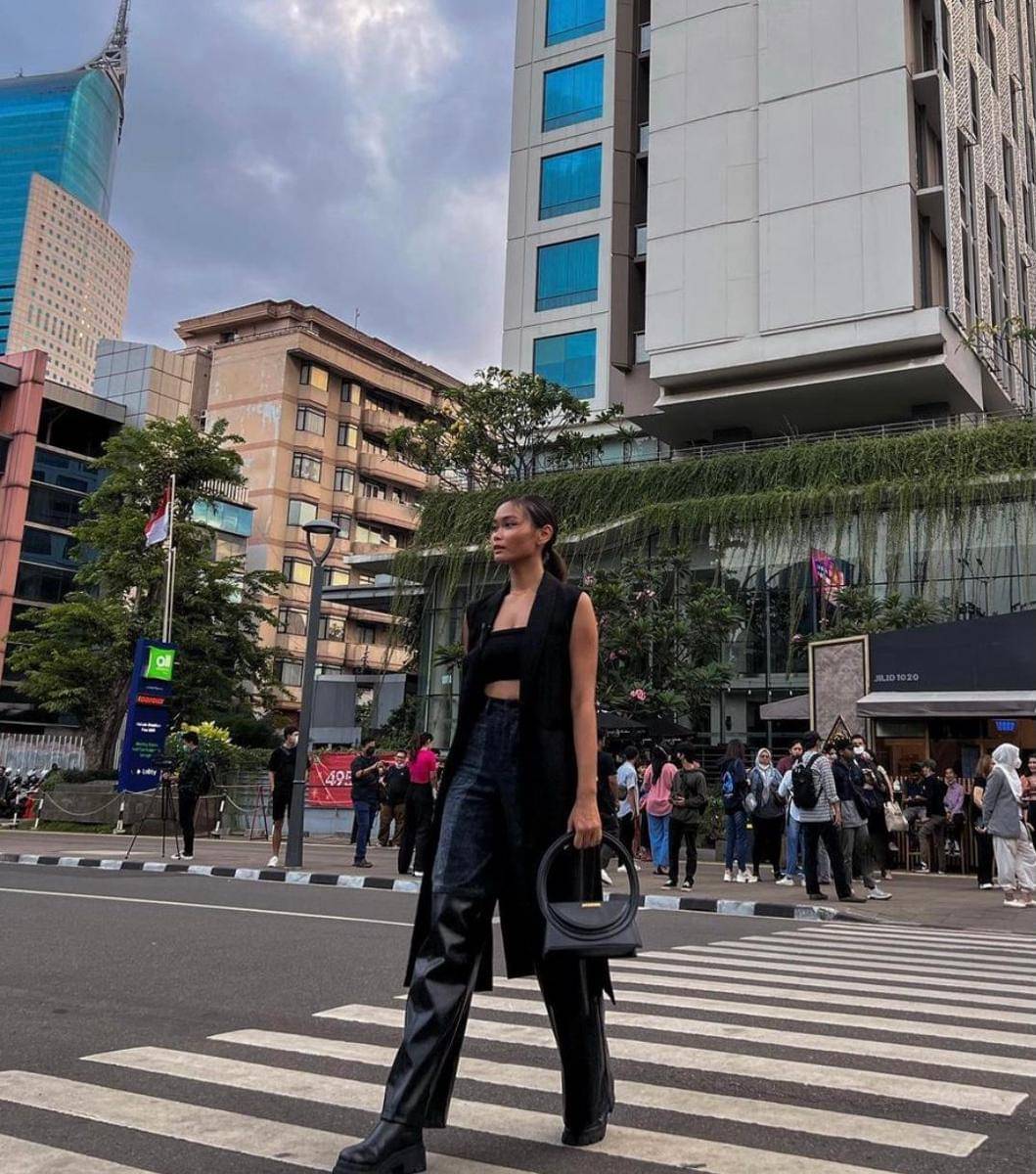 Instagram.com/sarahtumiwa