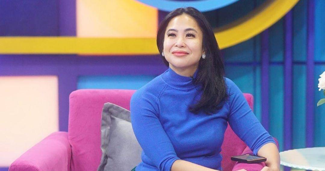 Instagram.com/fenirose