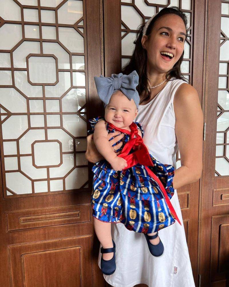 Instagram.com/nadinelist