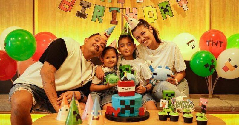 Instagram.com/mrssharena