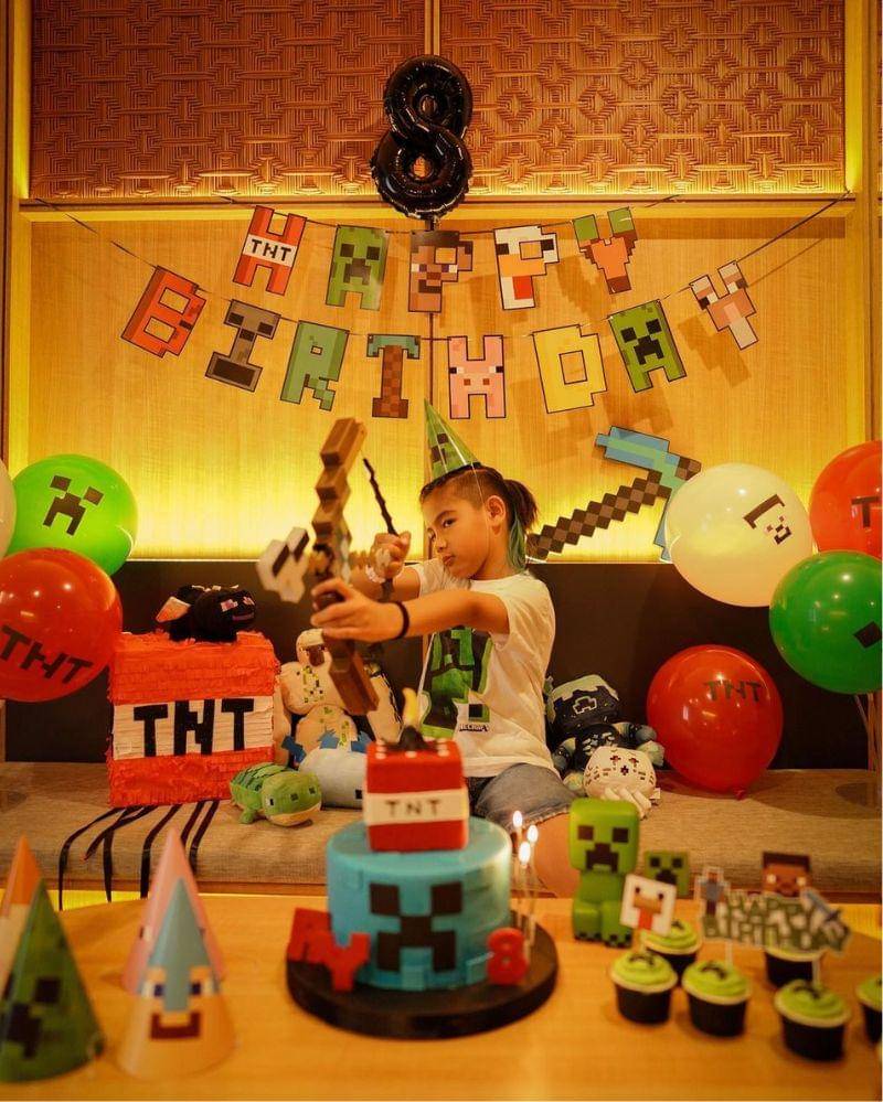 Instagram.com/mrssharena