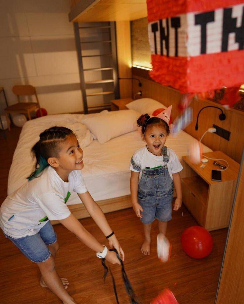 Instagram.com/mrssharena