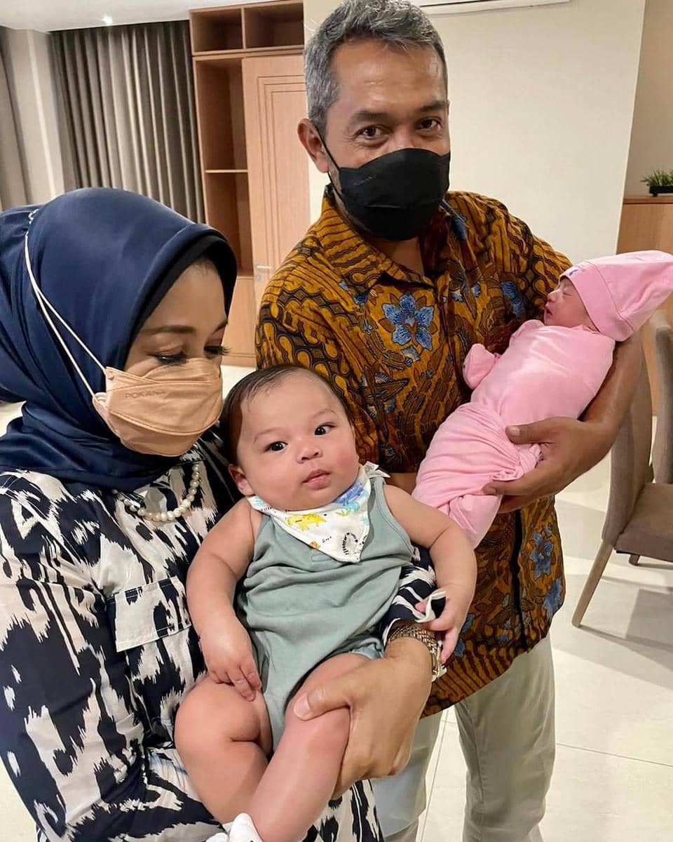 Instagram.com/yorafebrina