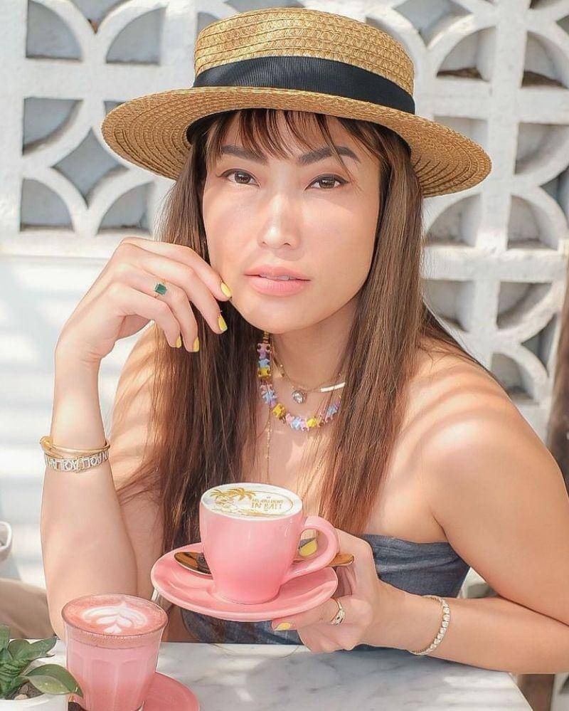 Instagram.com/mrsayudewi