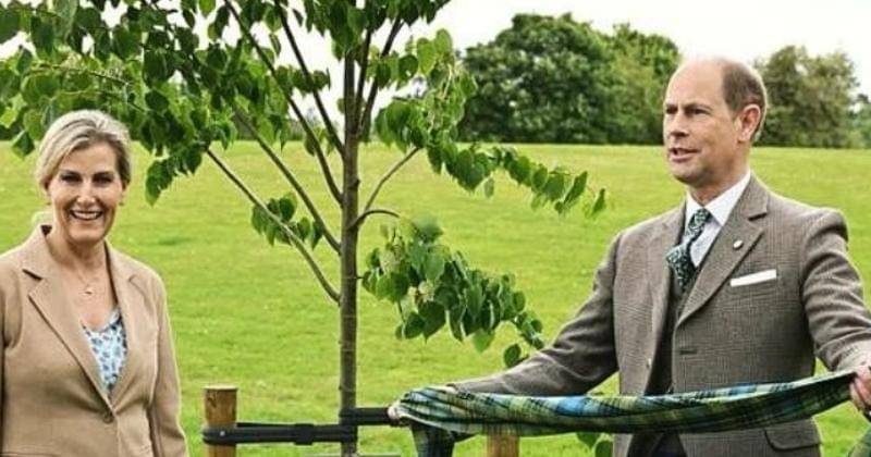 Instagram.com/Theroyalfamily