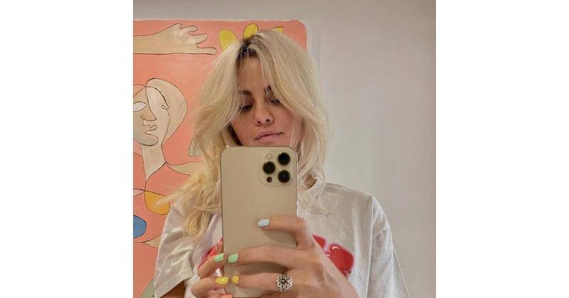 Instagram.com/rarebeauty