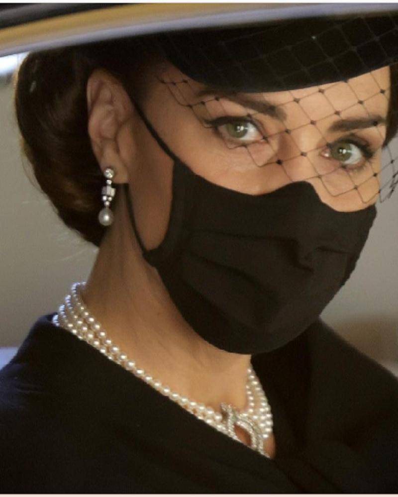 instagram.com/katemcambridge