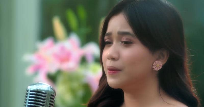 Youtube.com/BrisiaJodie