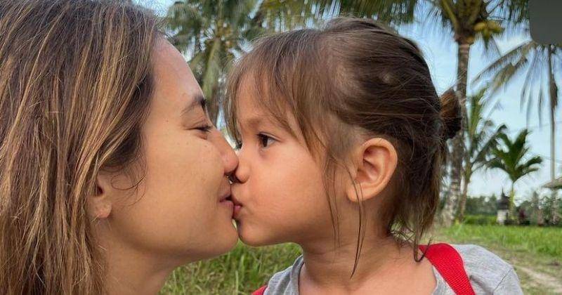 Instagram.com/pevpearce