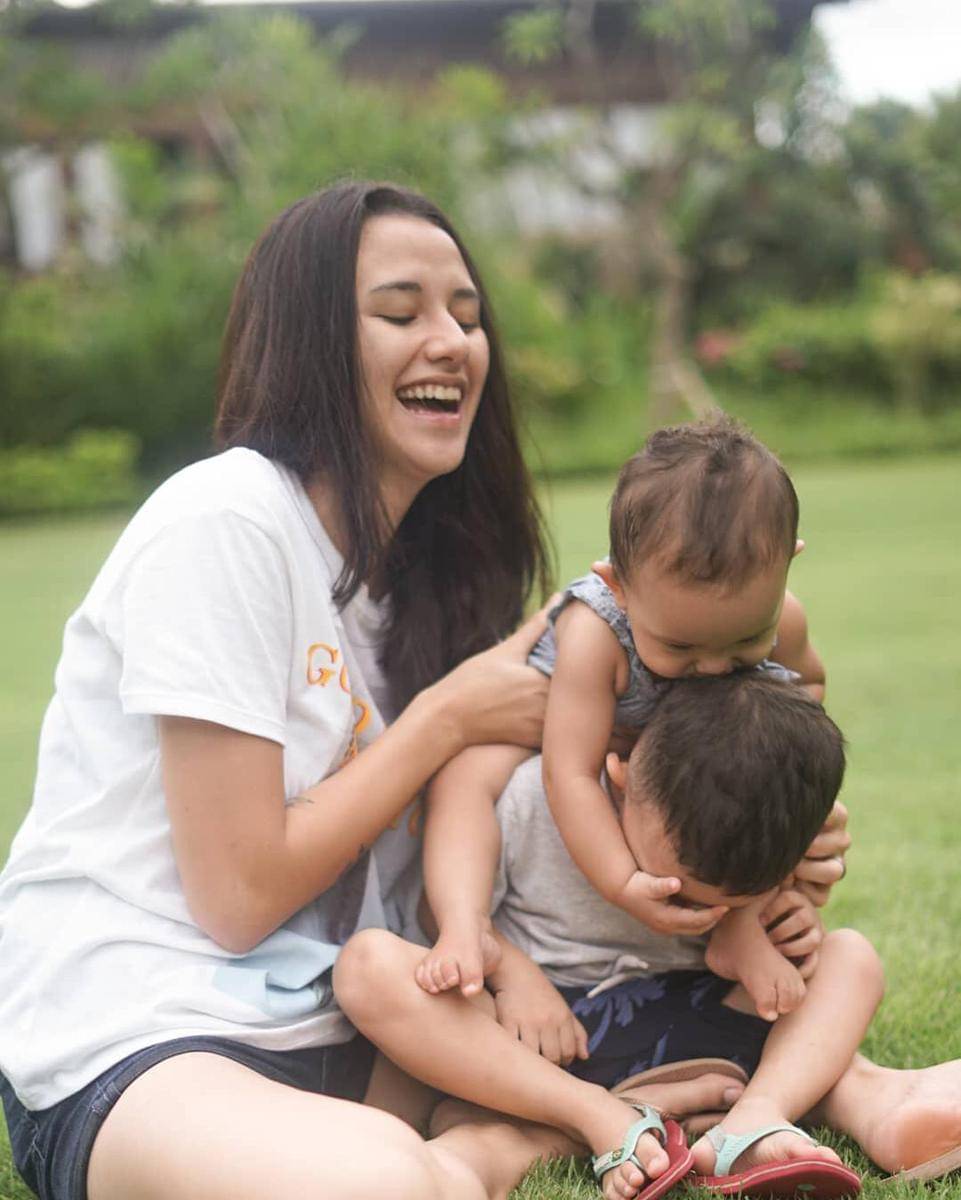 Instagram.com/dahliachr