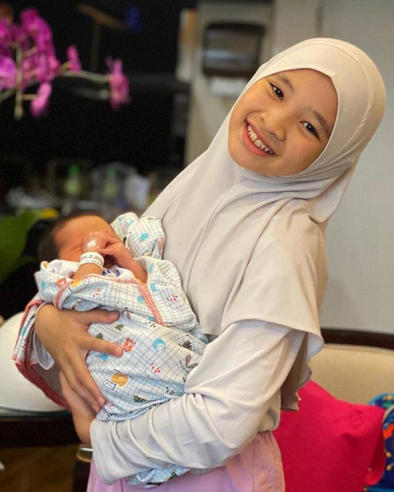 Instagram.com/zaskiadyamecca