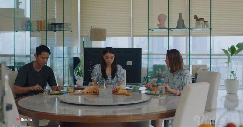 Instagram.com/vidiodotcom