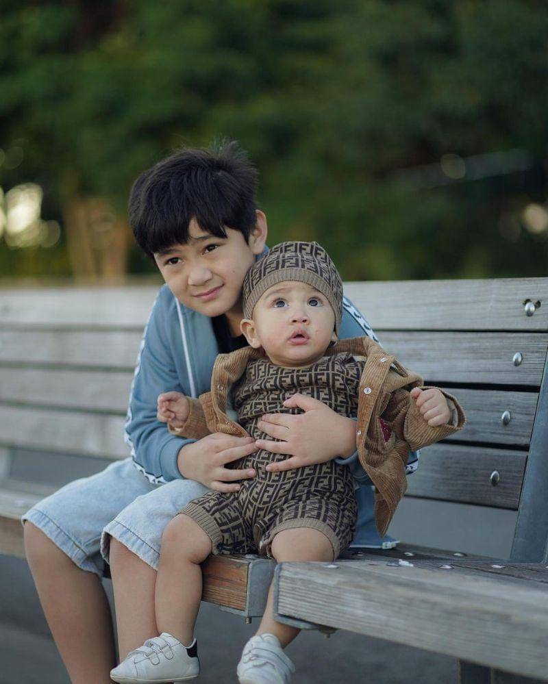 Instagram.com/@raffinagita1717