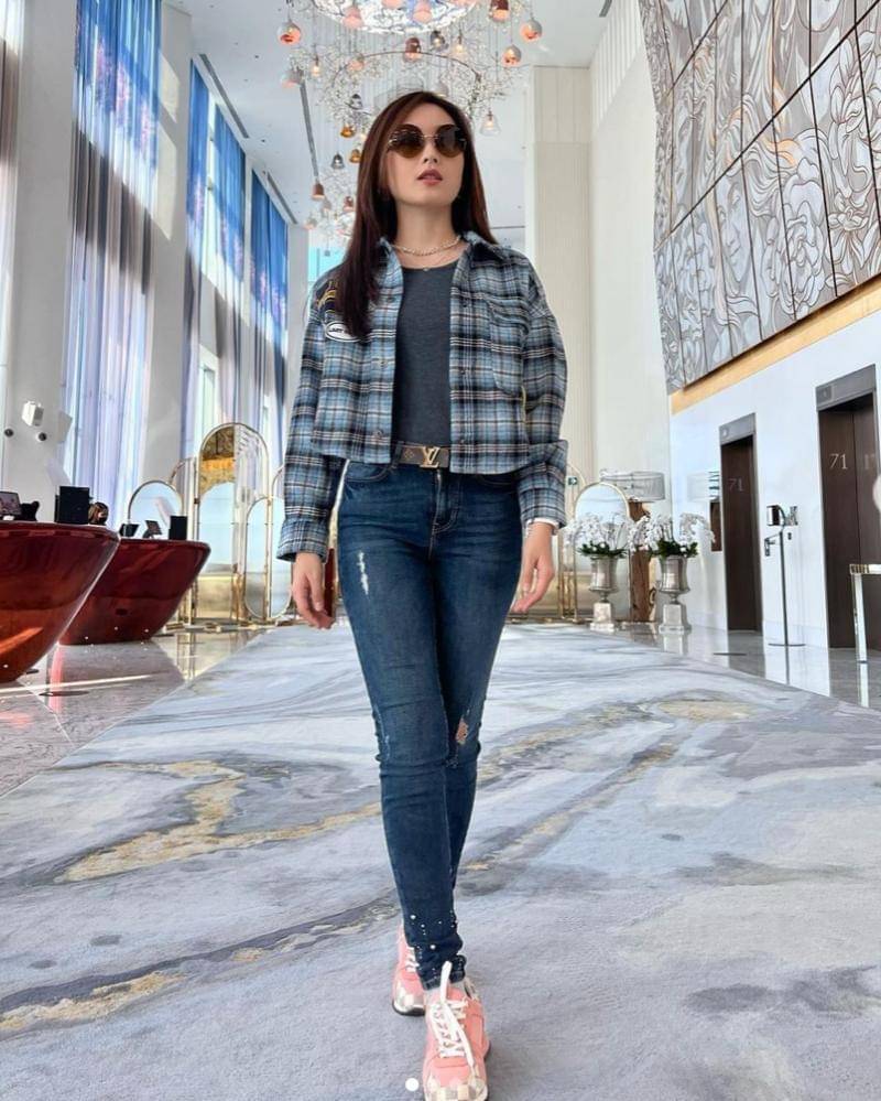 Instagram.com/natashawilona12