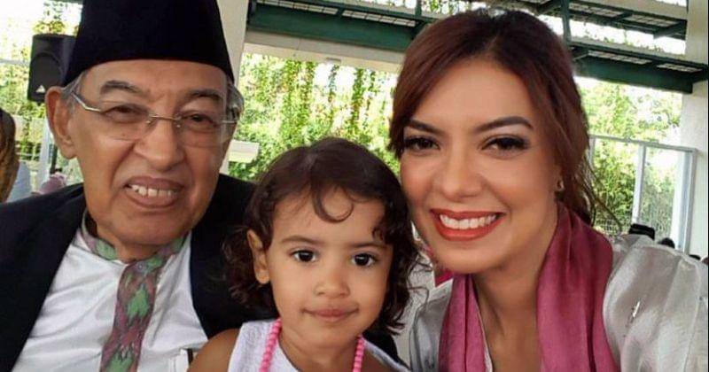 Instagram.com/najwashihab