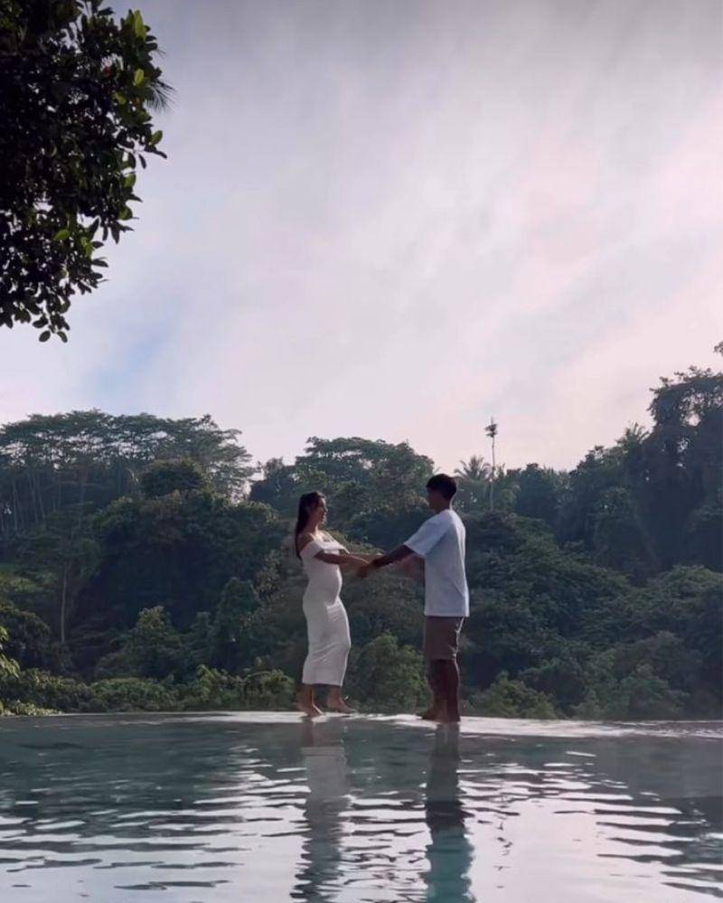 Instagram/Jenniferbachdim