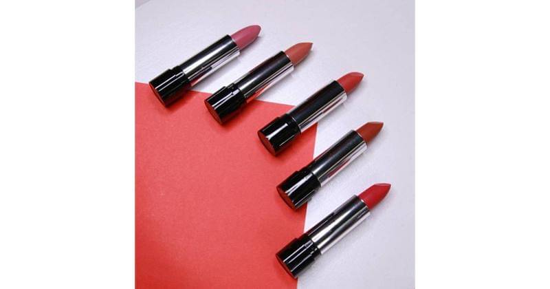 Instagram.com/nefertiti_paris_diva