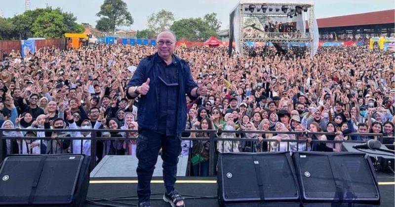 Instagram.com/ebiet_g_ade