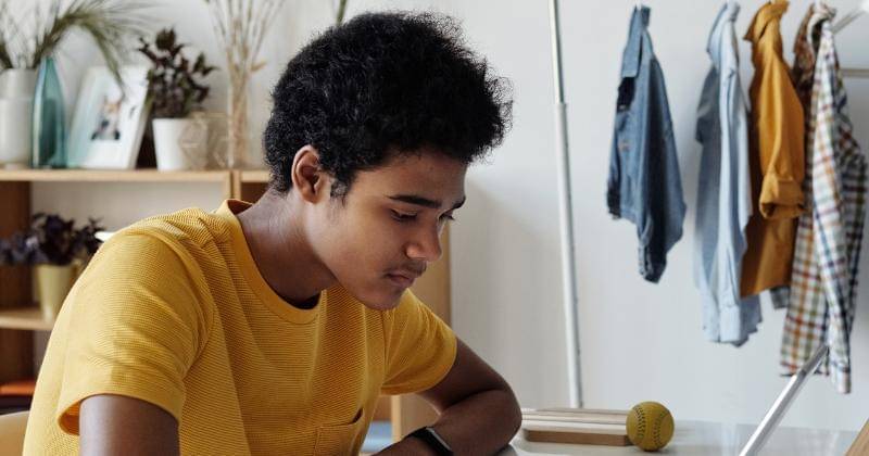 Pexels/Julia M Cameron