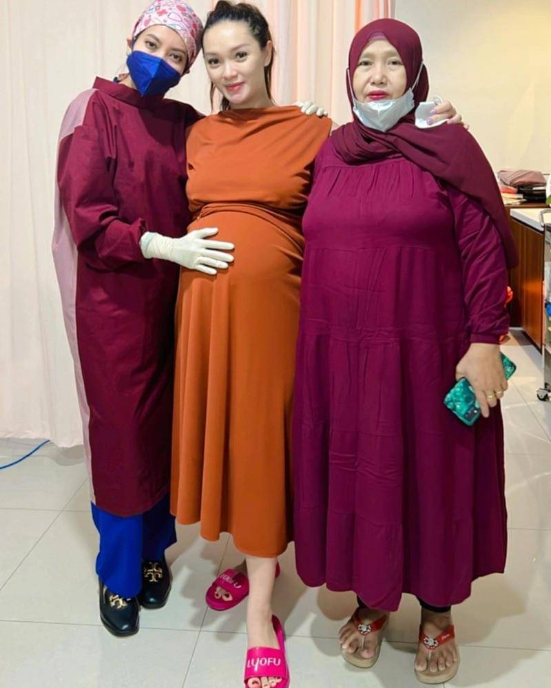 Instagram.com/zaskia_gotix