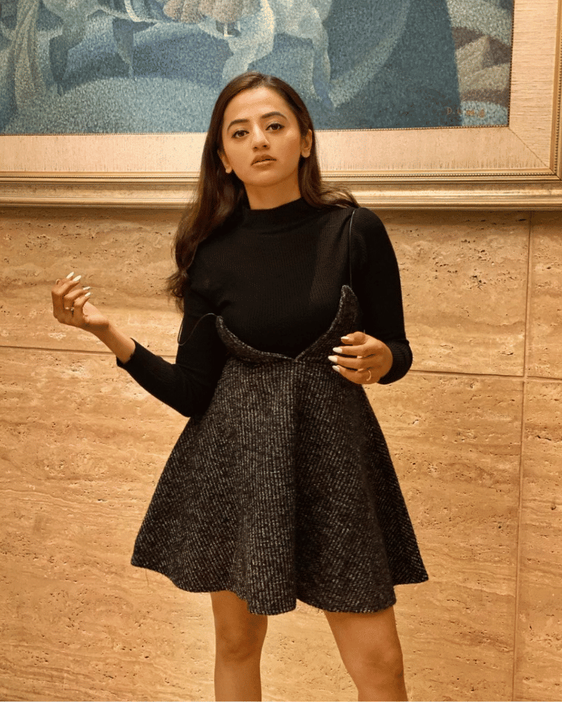 Instagram.com/hellyshahofficial