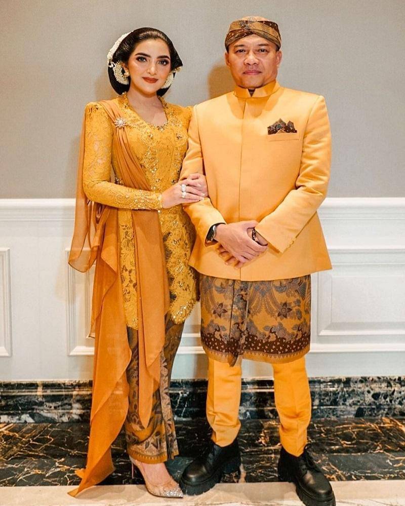 instagram.com/ashanty_ash